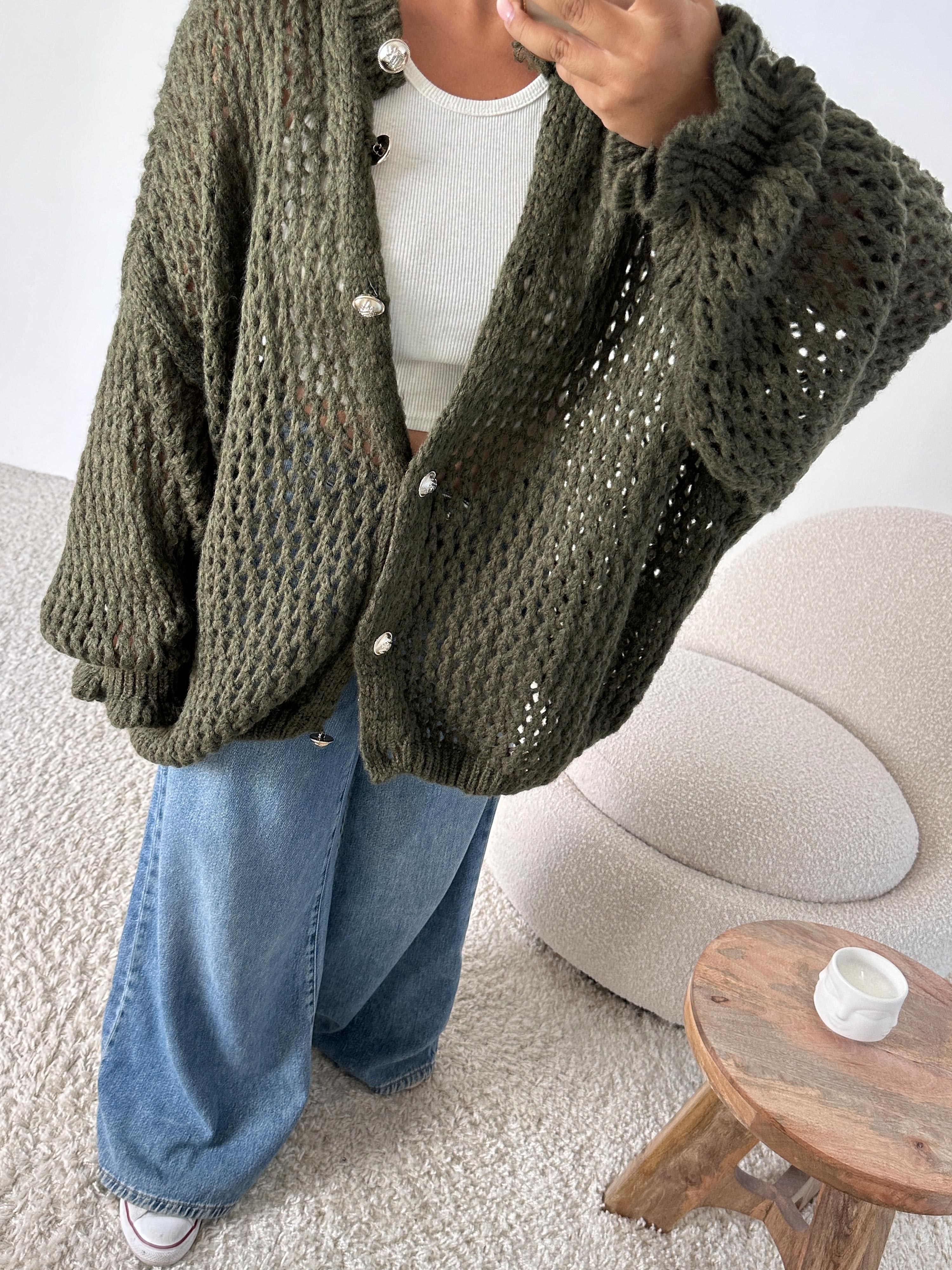 Oversize Grobstrick FLAUSCHI Cardigan - NOLA - Olive