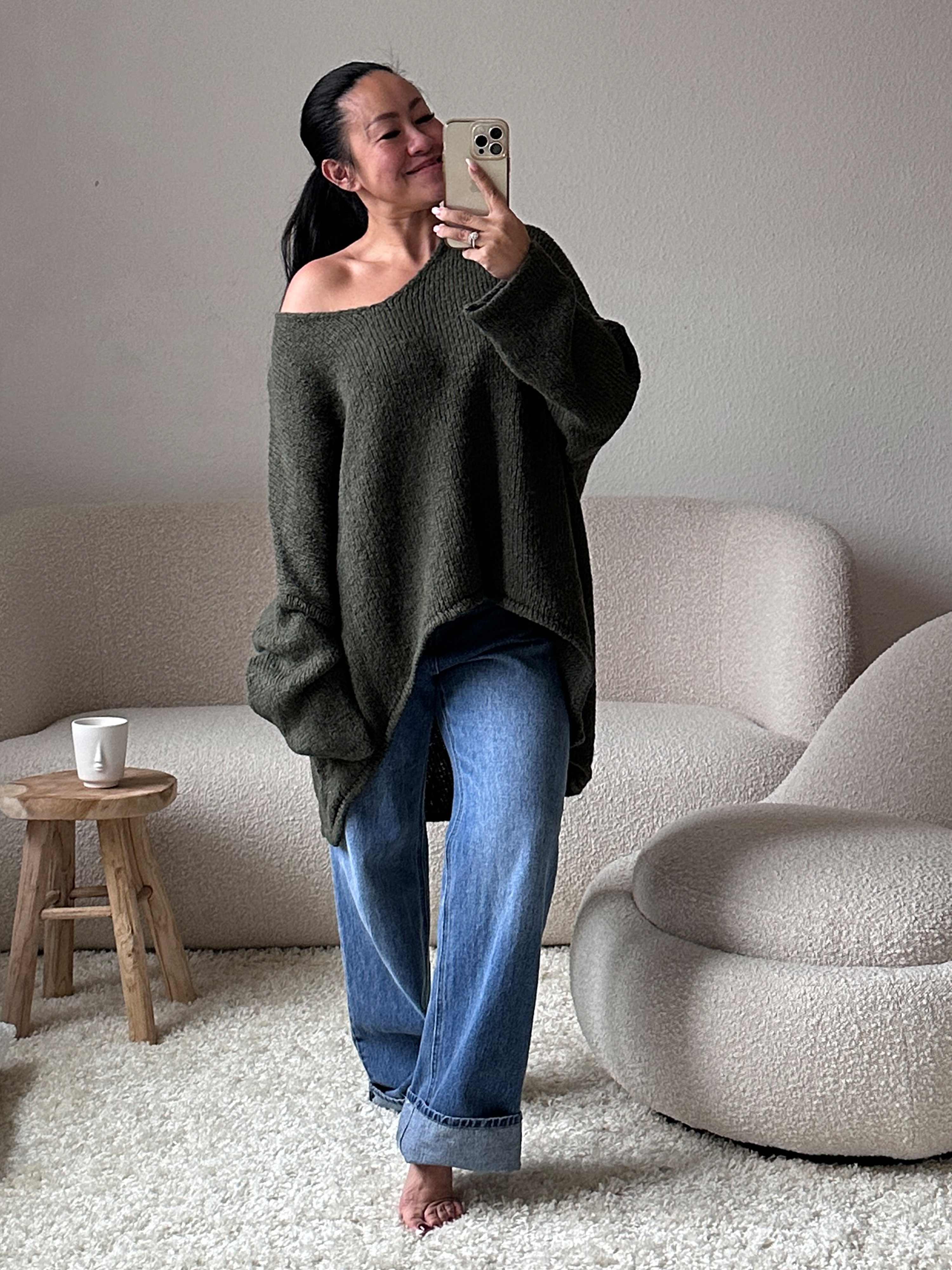 Oversize Vokuhila Strickpullover mit V-Ausschnitt - Olive