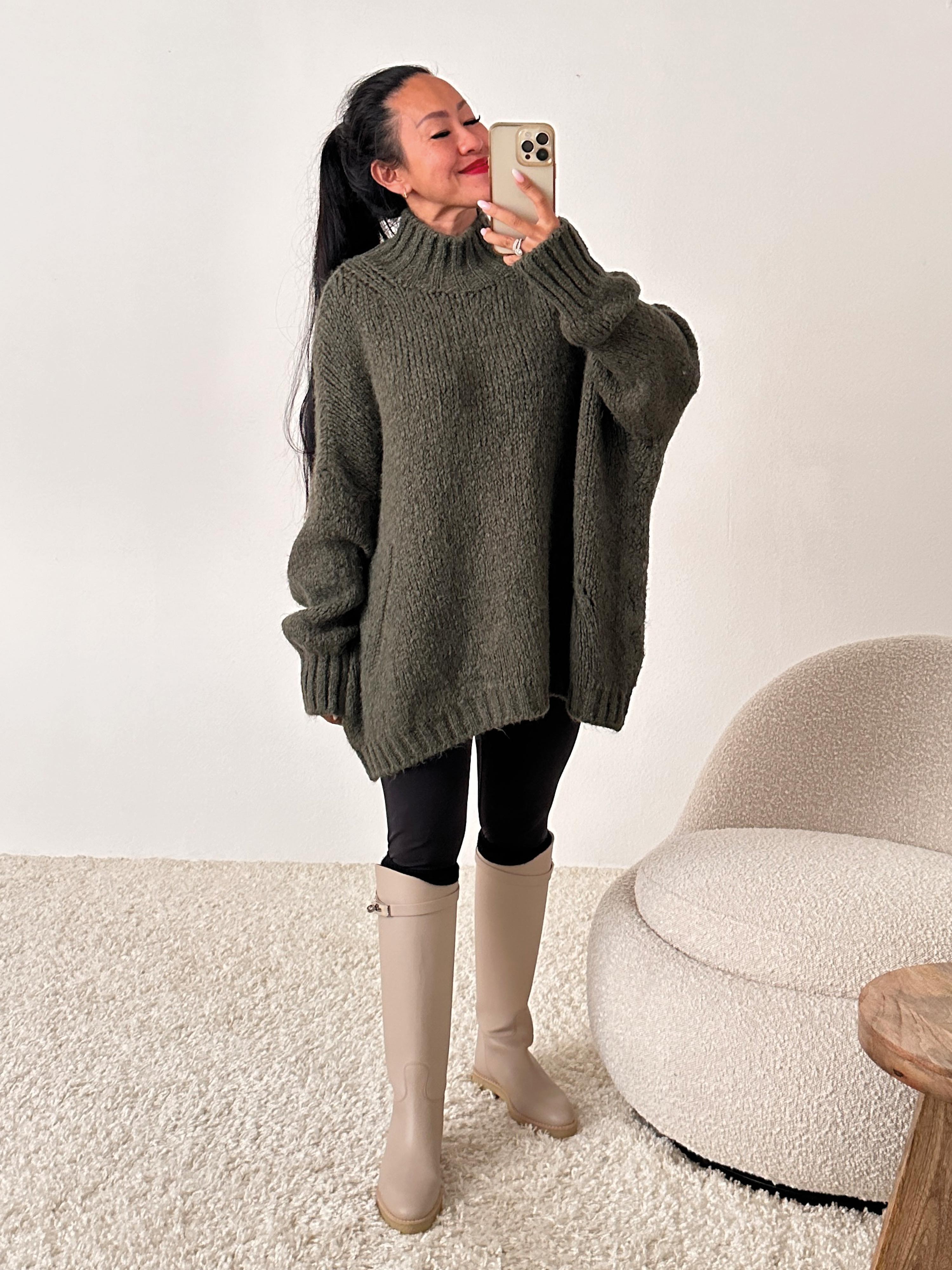 Oversize Strickpullover mit feinem Lochmuster - FLAUSCHI - Olive