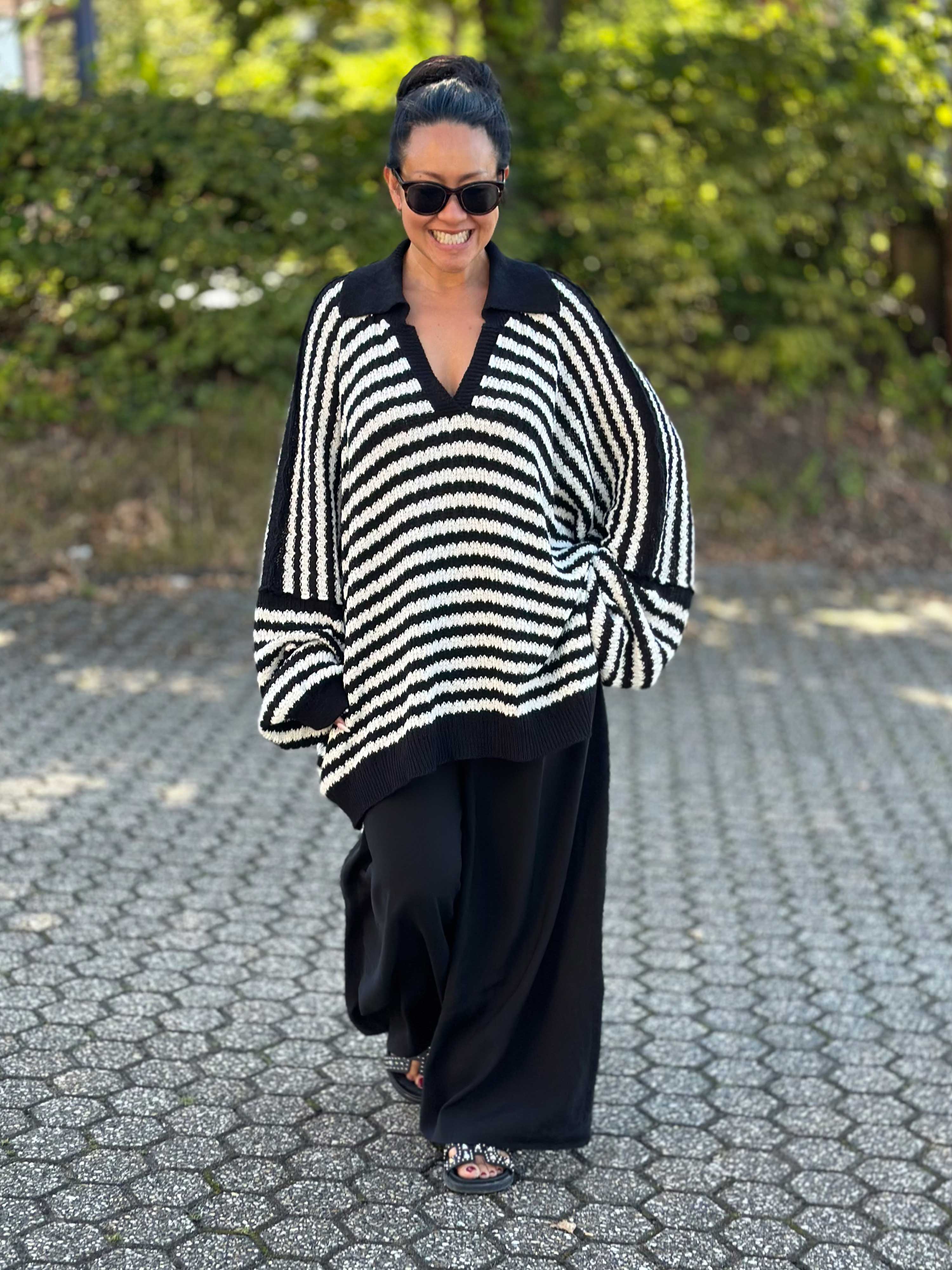 Oversize Häkelpullover MANACOR - STRIPES - Schwarz