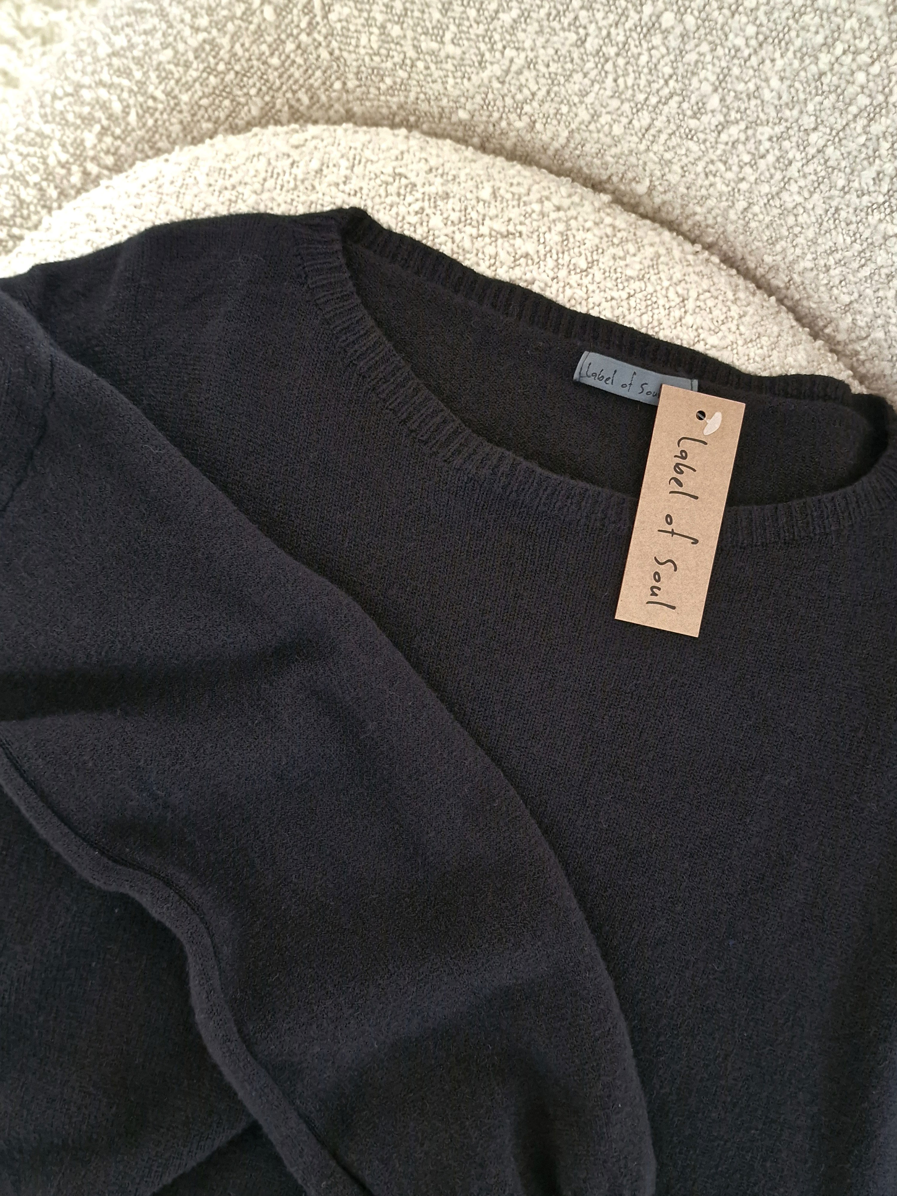 Cropped Viskose Pullover mit Rundhalsausschnitt - Schwarz