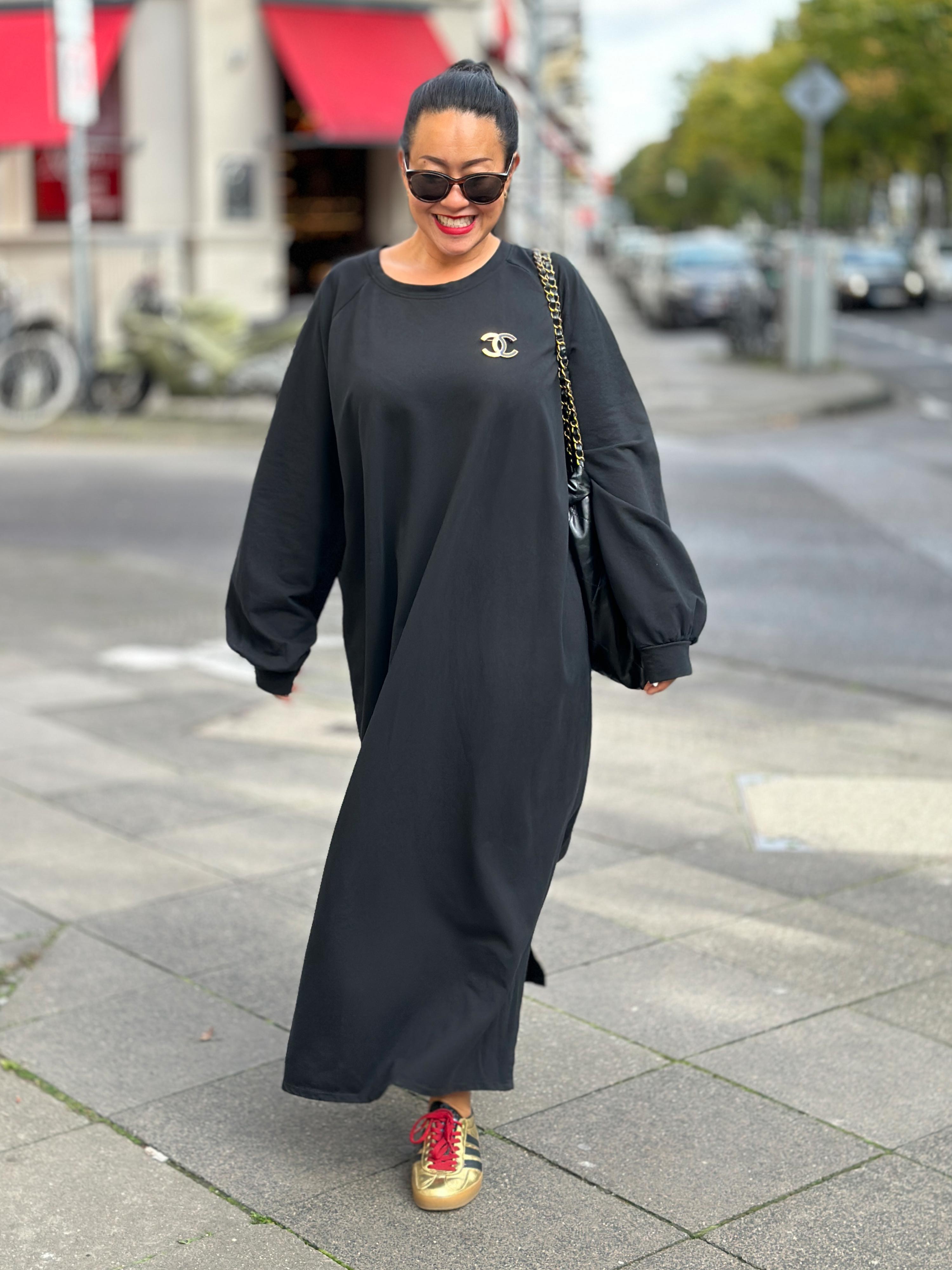 Oversize Langarm Sweatkleid - Schwarz