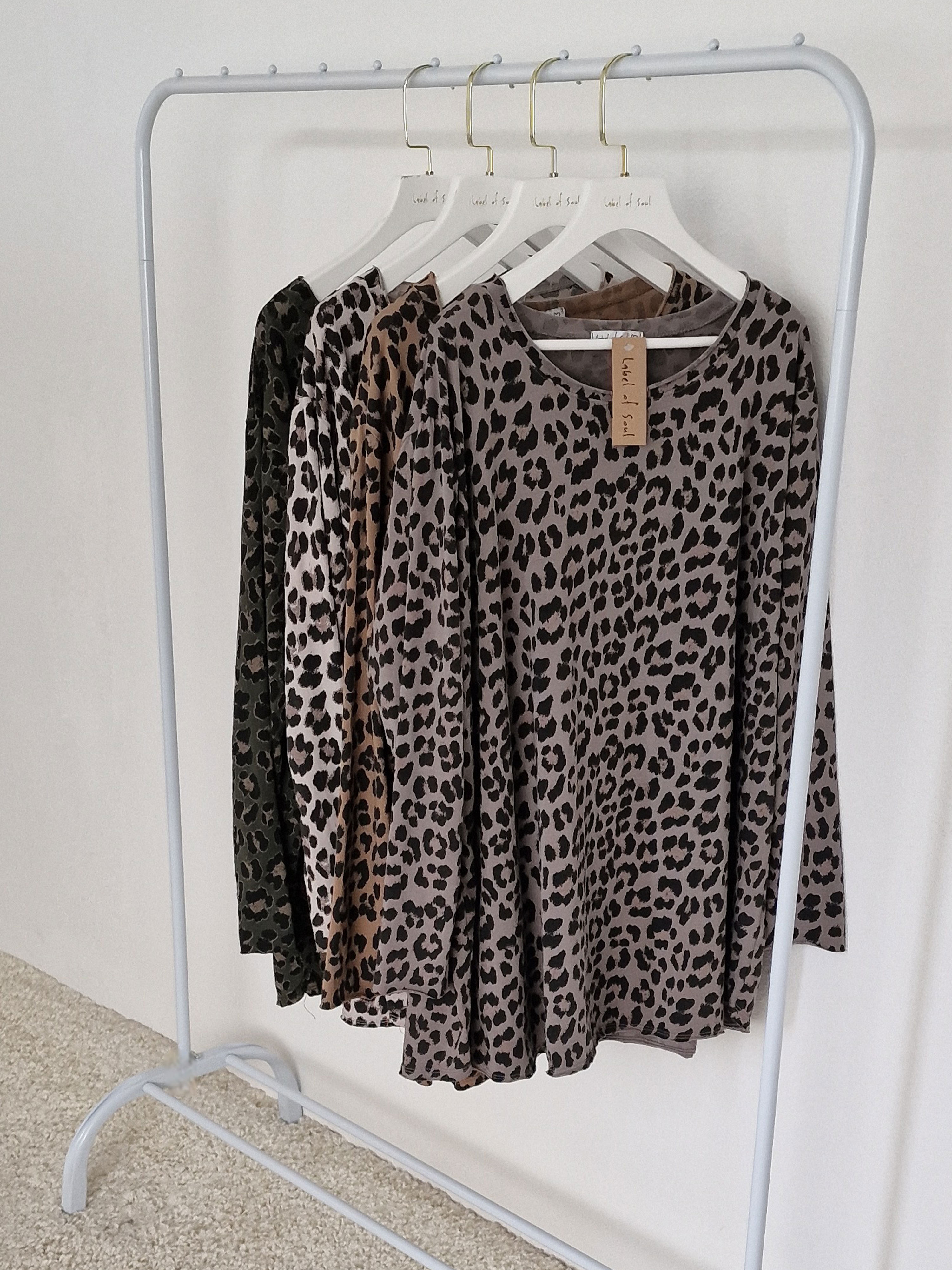 Basic Long Langarmshirt - LEOPARD - Taupe