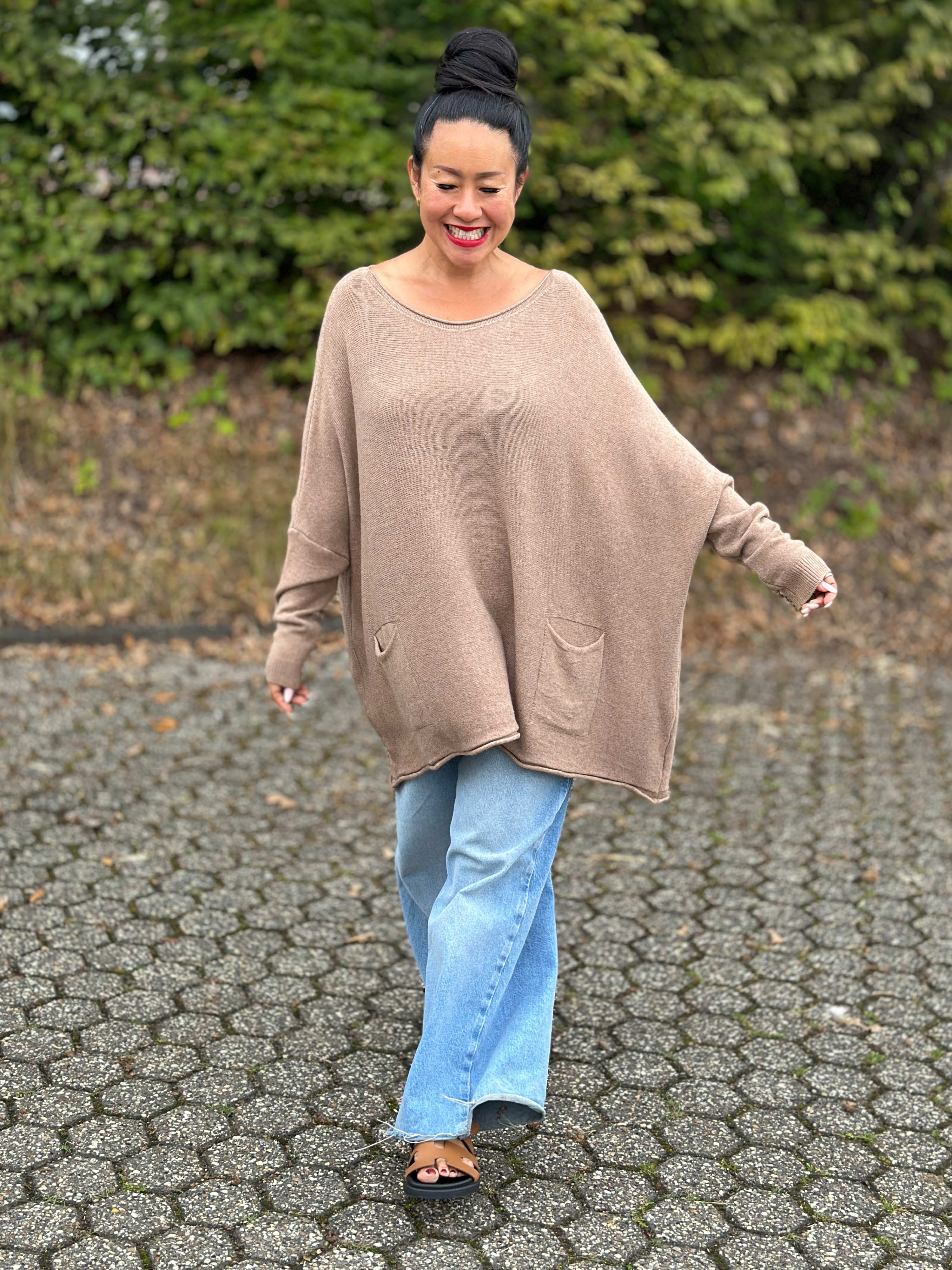 Oversize Viskose Pullover mit Taschen - Camel