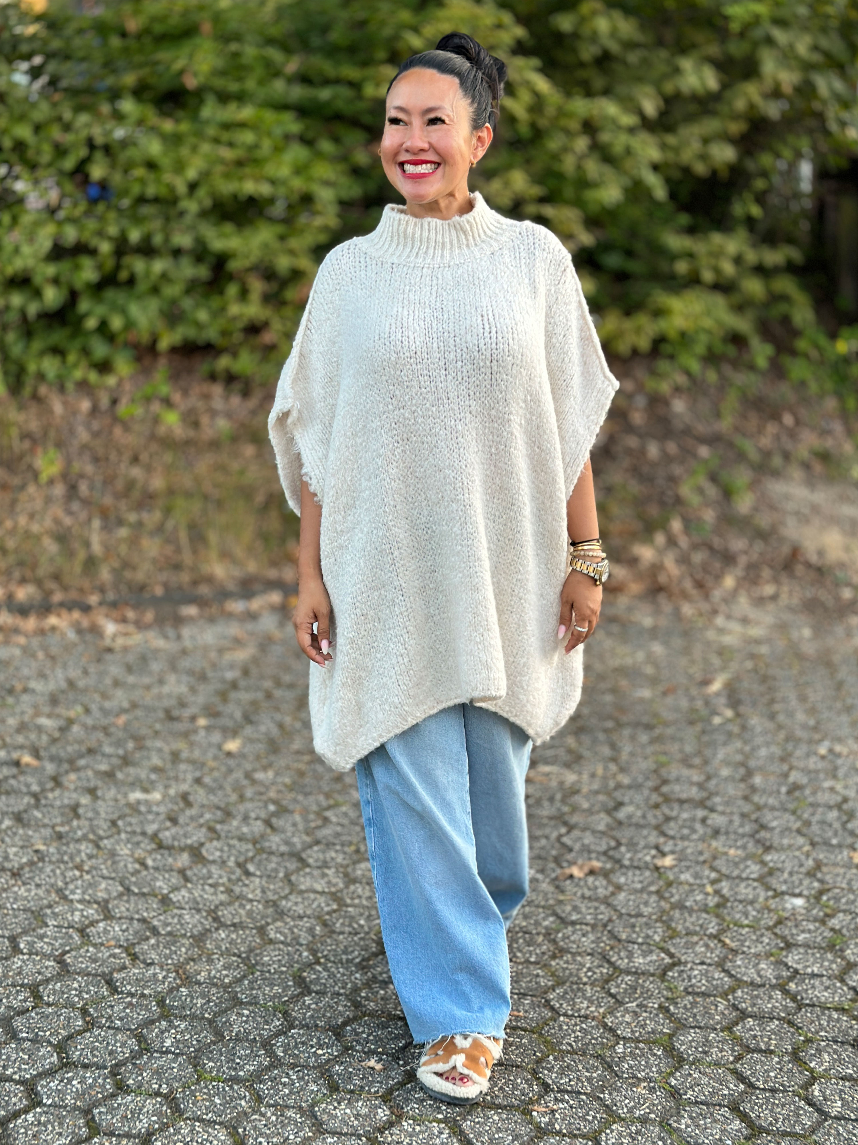 Oversize FLAUSCHI PONCHO - Creme