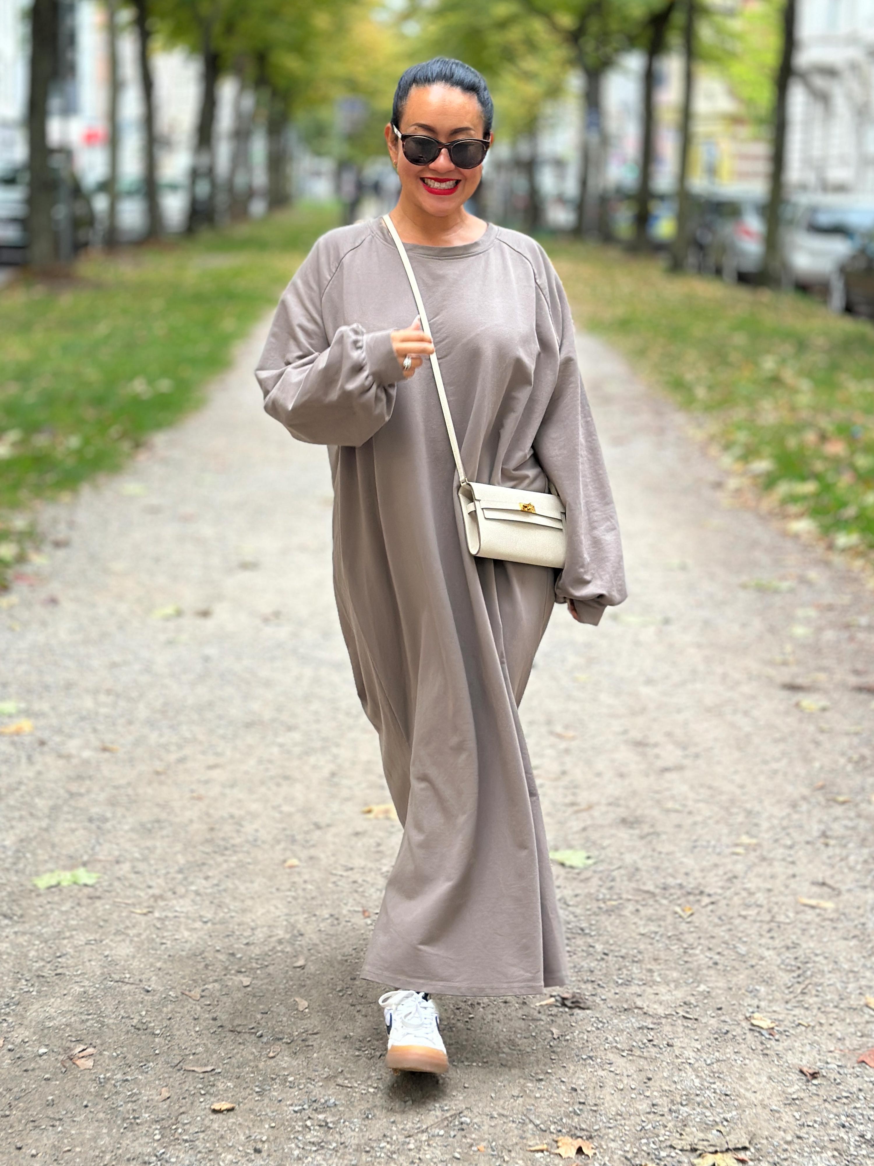 Oversize Langarm Sweatkleid - Taupe