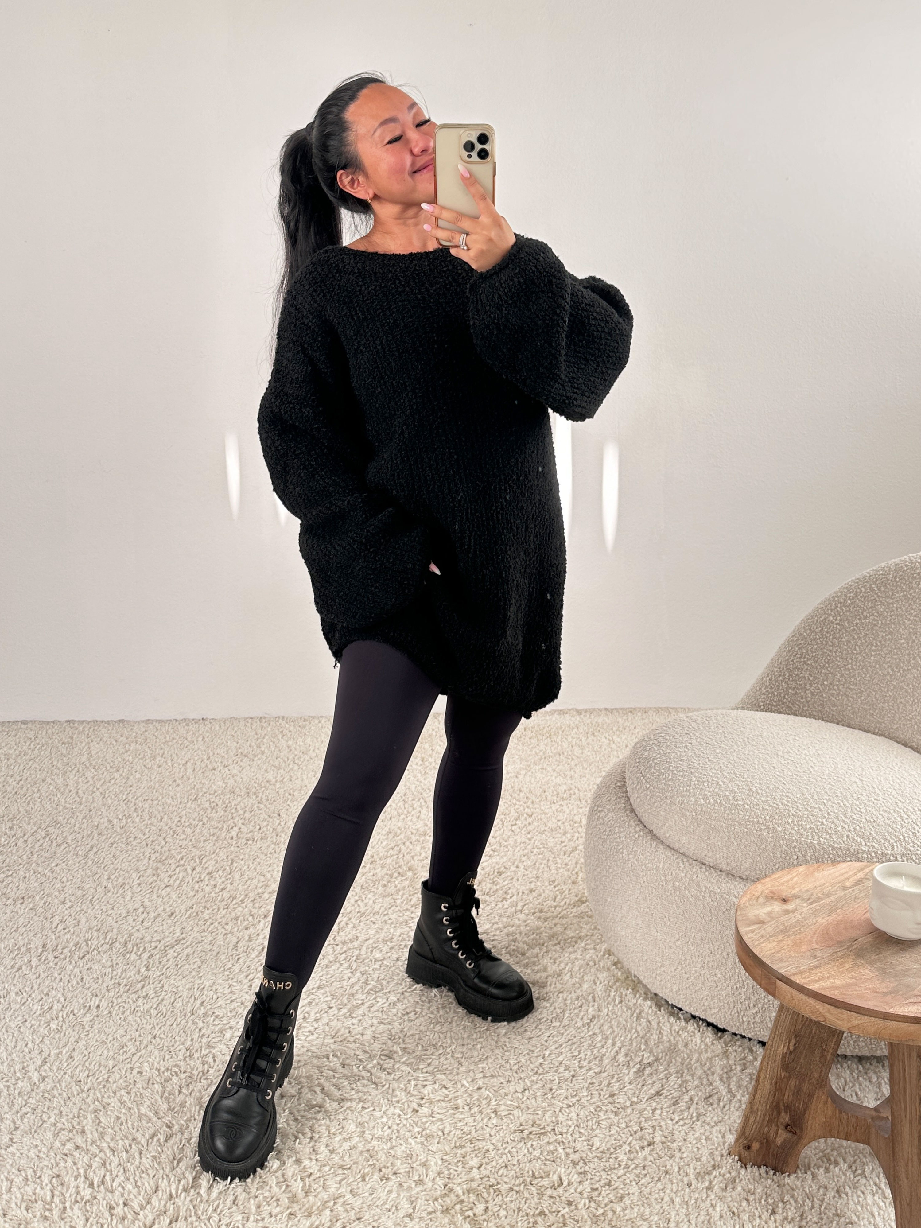 PREMIUM Oversize Bouclé Long Pullover - Schwarz