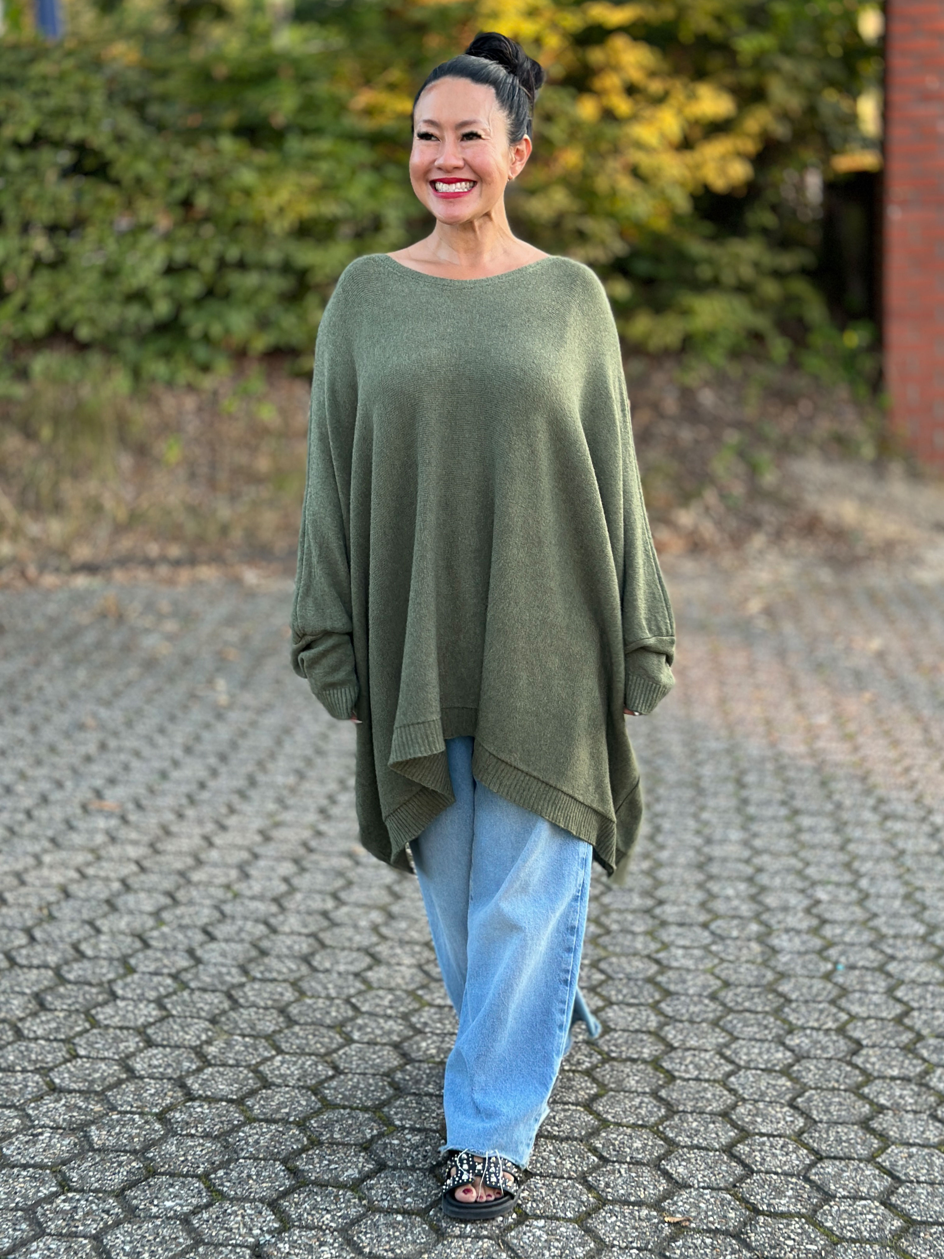 Oversize Viskose Pullover TALL - Salbei