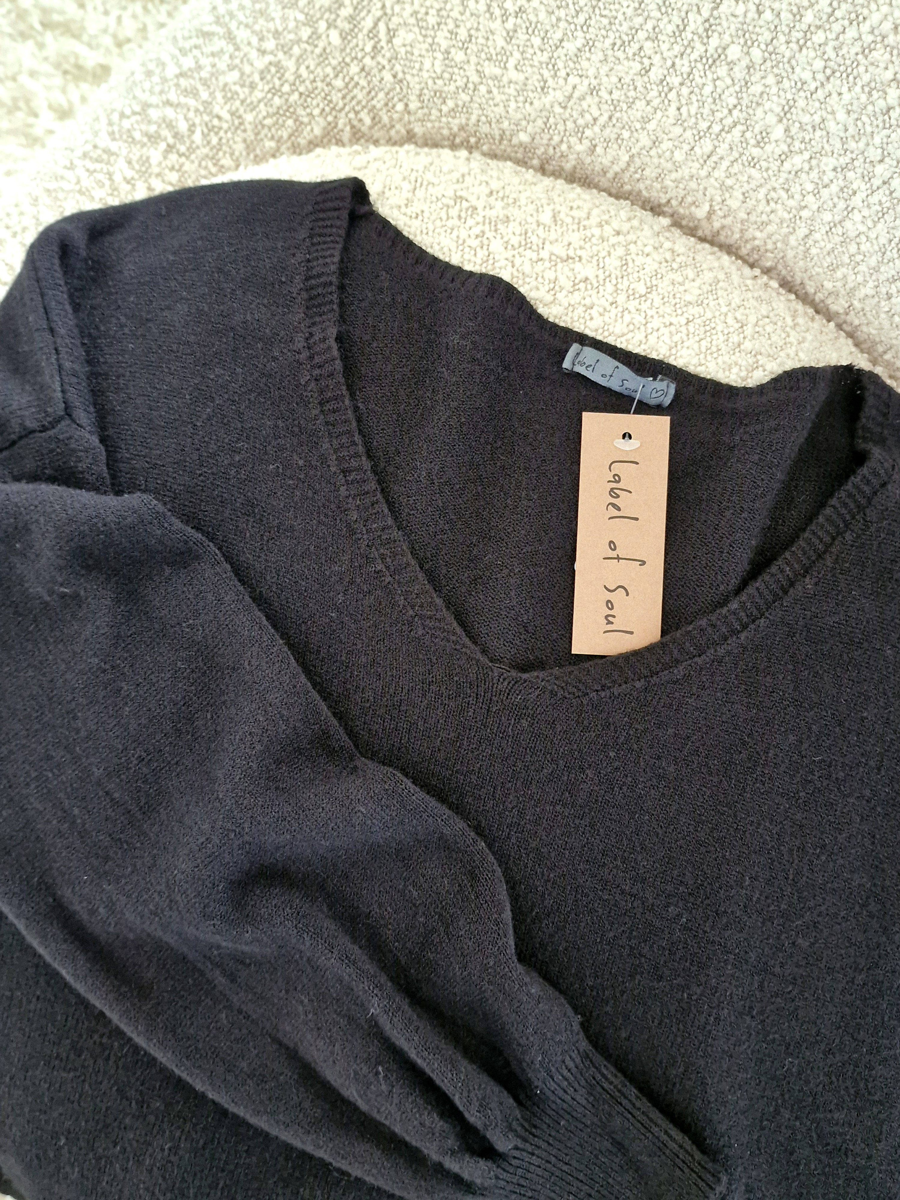 Cropped Viskose Pullover mit V-Ausschnitt - Schwarz